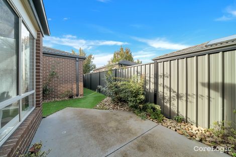 Property photo of 28 Tom Roberts Parade Point Cook VIC 3030