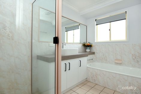 Property photo of 565 Greenwattle Street Glenvale QLD 4350