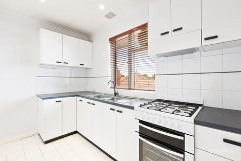 11/4 Hartpury Ave, Elwood, VIC 3184