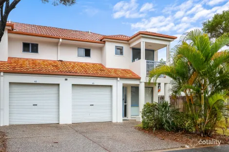 49/2 Studio Dr, Pacific Pines, QLD 4211
