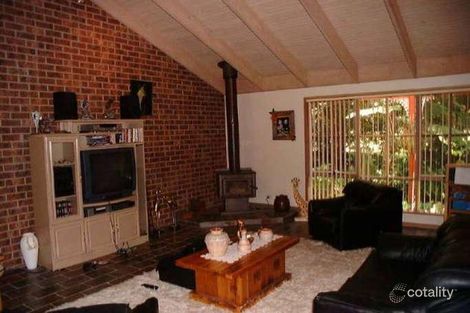 Property photo of 10 Merilyn Way Frankston South VIC 3199