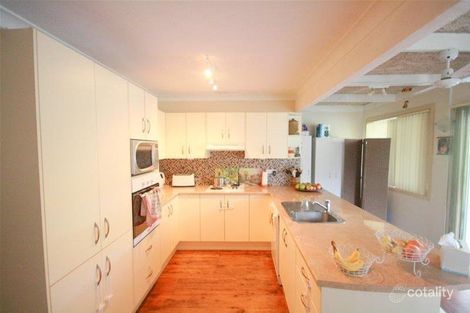 Property photo of 6 Normandie Place Unanderra NSW 2526