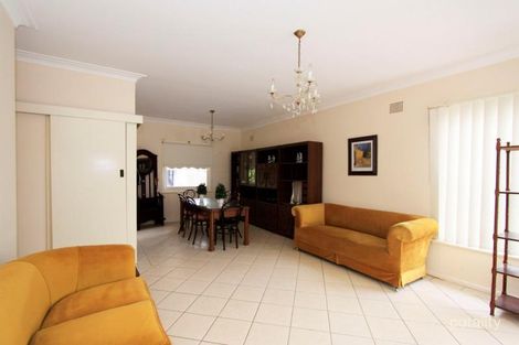 Property photo of 11 Naru Street Marks Point NSW 2280