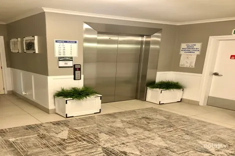 5/4 Clifford St, Surfers Paradise, QLD 4217