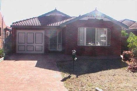 14 Ellerston Ct, Wattle Grove, NSW 2173