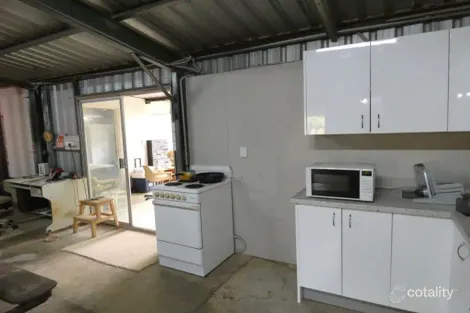 Property photo of 420 Matchbox Road Deepwater QLD 4674