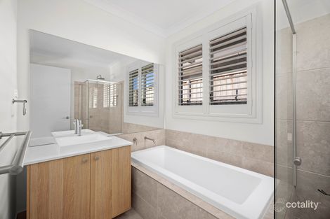 Property photo of 23 Challoner Rise Renwick NSW 2575