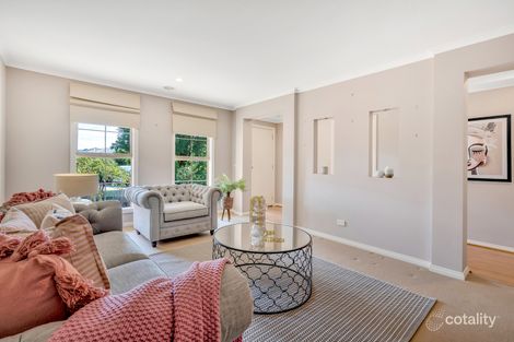 Property photo of 7 Kensei Court New Gisborne VIC 3438