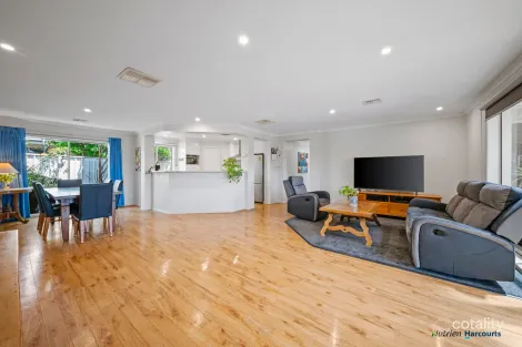 Property photo of 16 Mitchell Court Mansfield VIC 3722