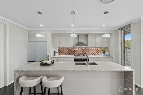 Property photo of 35 Graziers Way Carnes Hill NSW 2171