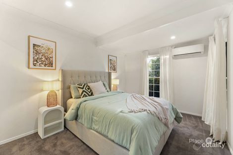 Property photo of 23 Saint Andrews Crescent Carindale QLD 4152