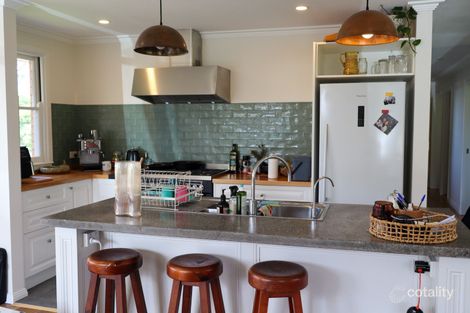 Property photo of 25 Devon Street Hamlyn Heights VIC 3215