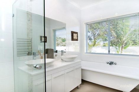 Property photo of 7 Maldives Place Parrearra QLD 4575