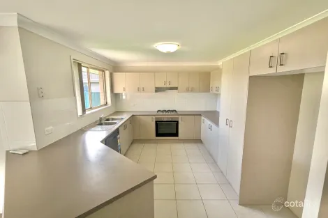 Property photo of 5 Shortland Drive Rutherford NSW 2320