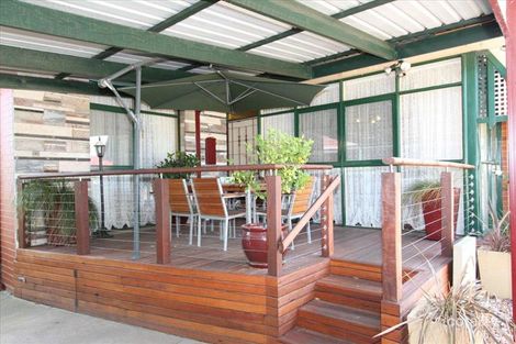 Property photo of 23 Little Street Deer Park VIC 3023