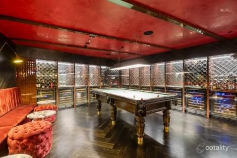 Property photo of 302/8 Bowen Crescent Melbourne VIC 3004