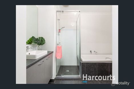 Property photo of 47 Harper Crescent Cranbourne West VIC 3977