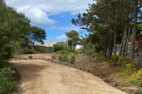 Property photo of 3 Sunglow Crescent Golden Beach VIC 3851