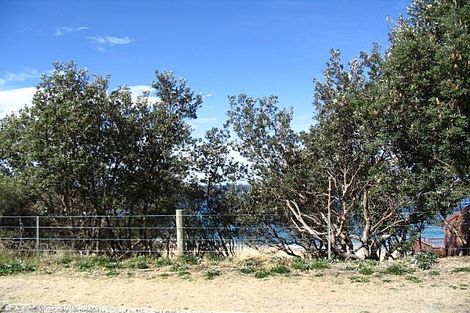 100 Kalakau Ave, Forresters Beach, NSW 2260