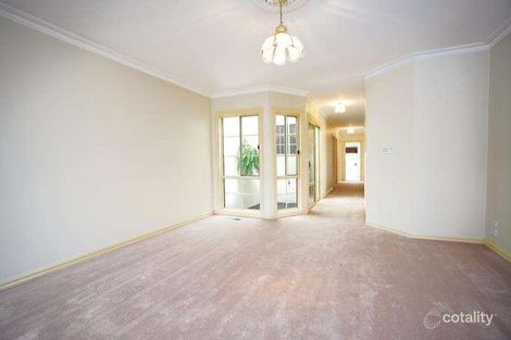 Property photo of 37A Carnarvon Road Strathmore VIC 3041