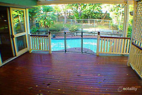 Property photo of 11 Barton Parade Balmoral QLD 4171