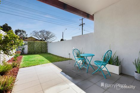 Property photo of 2/934 Canterbury Road Box Hill South VIC 3128