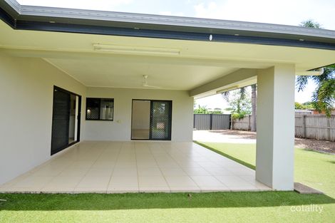 Property photo of 10 Anzac Avenue Rocky Point QLD 4874