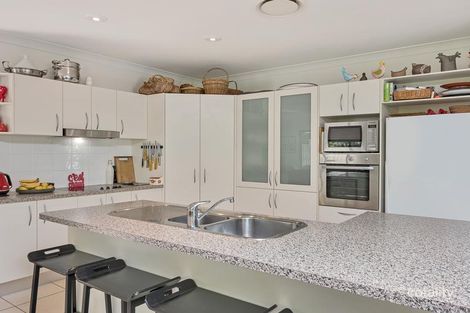 Property photo of 16 Jersey Place Parrearra QLD 4575