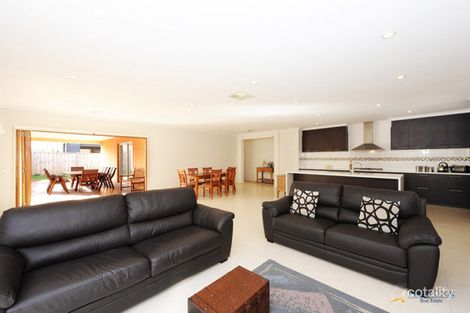 Property photo of 27 Waves Drive Point Cook VIC 3030