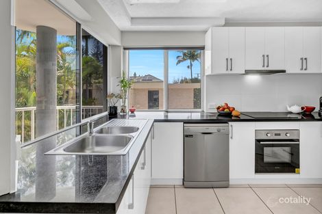 Property photo of 4/9 St Kilda Avenue Broadbeach QLD 4218