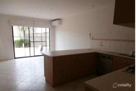 Property photo of 5/10 Edwards Road Werribee VIC 3030