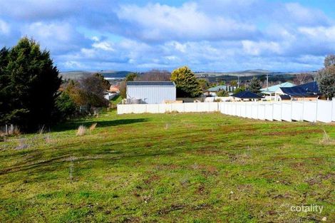 Property photo of 2 Oliver Street Blayney NSW 2799