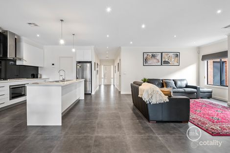 Property photo of 8 Woodstock Drive Doreen VIC 3754