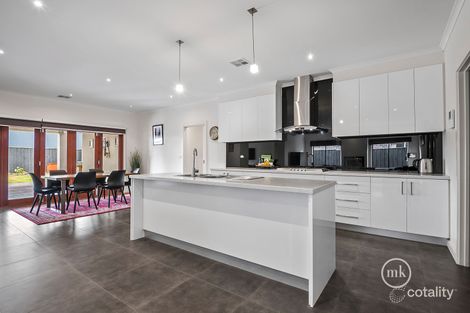 Property photo of 8 Woodstock Drive Doreen VIC 3754