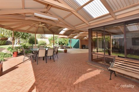 Property photo of 2 Appaloosa Way Woodcroft SA 5162