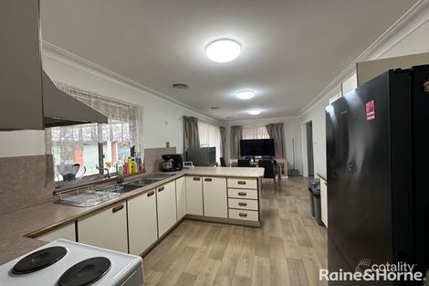 Property photo of 53 Coronation Drive Orange NSW 2800