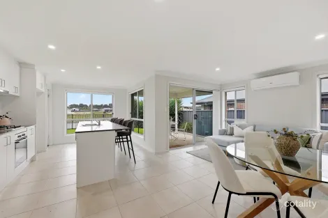 Property photo of 36 Blanche Parade Hindmarsh Island SA 5214