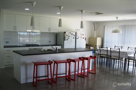 Property photo of 19 Redbox Drive Thurgoona NSW 2640