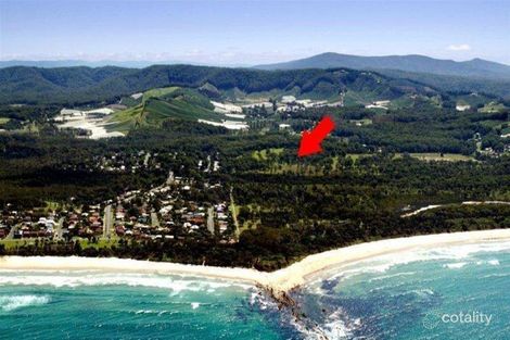 Property photo of 6 Crest Place Sandy Beach NSW 2456