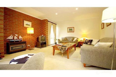 Property photo of 8 Anelida Street Rye VIC 3941