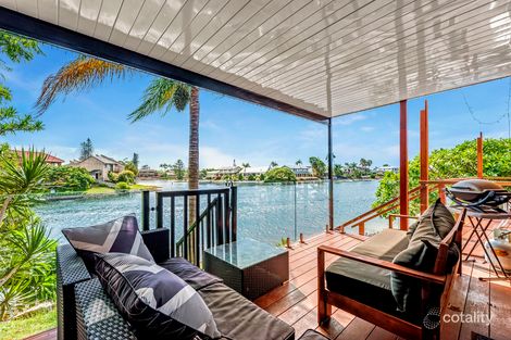 Property photo of 3/45 Hooker Boulevard Broadbeach Waters QLD 4218