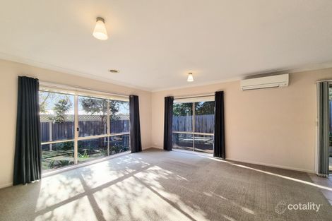 2/9 Resolute Dr, Waurn Ponds, VIC 3216