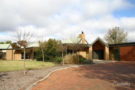 4 Sebastian Cl, Swan Hill, VIC 3585