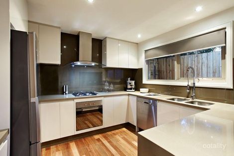 Property photo of 2/8 Narallah Grove Box Hill North VIC 3129