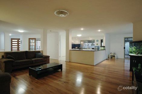 Property photo of 6 Langbank Close Kinross WA 6028