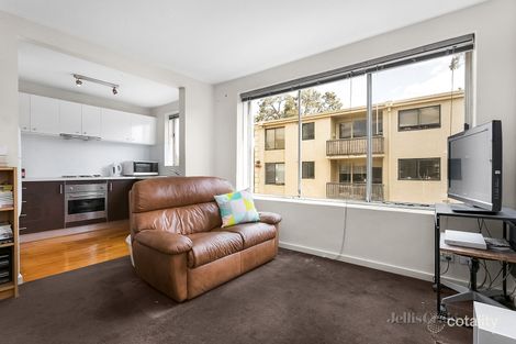 Property photo of 8/12-14 Farnham Court Flemington VIC 3031