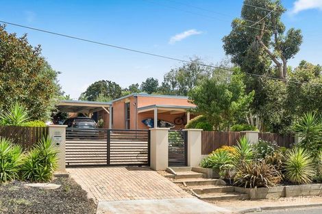 Property photo of 60 Koornalla Crescent Mount Eliza VIC 3930