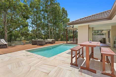 Property photo of 16 Waterside Esplanade Helensvale QLD 4212