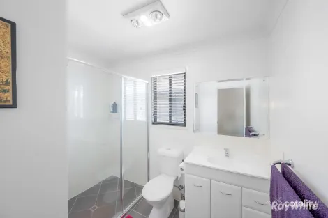 Property photo of 30 Wedgetail Road Clinton QLD 4680