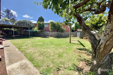 Property photo of 14 Toorak Place Devonport TAS 7310